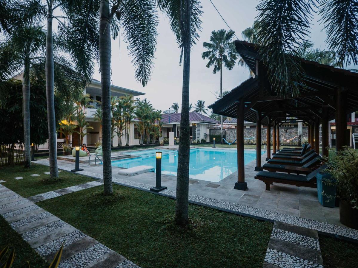 Sunrise Resort Batukaras Ngoại thất bức ảnh