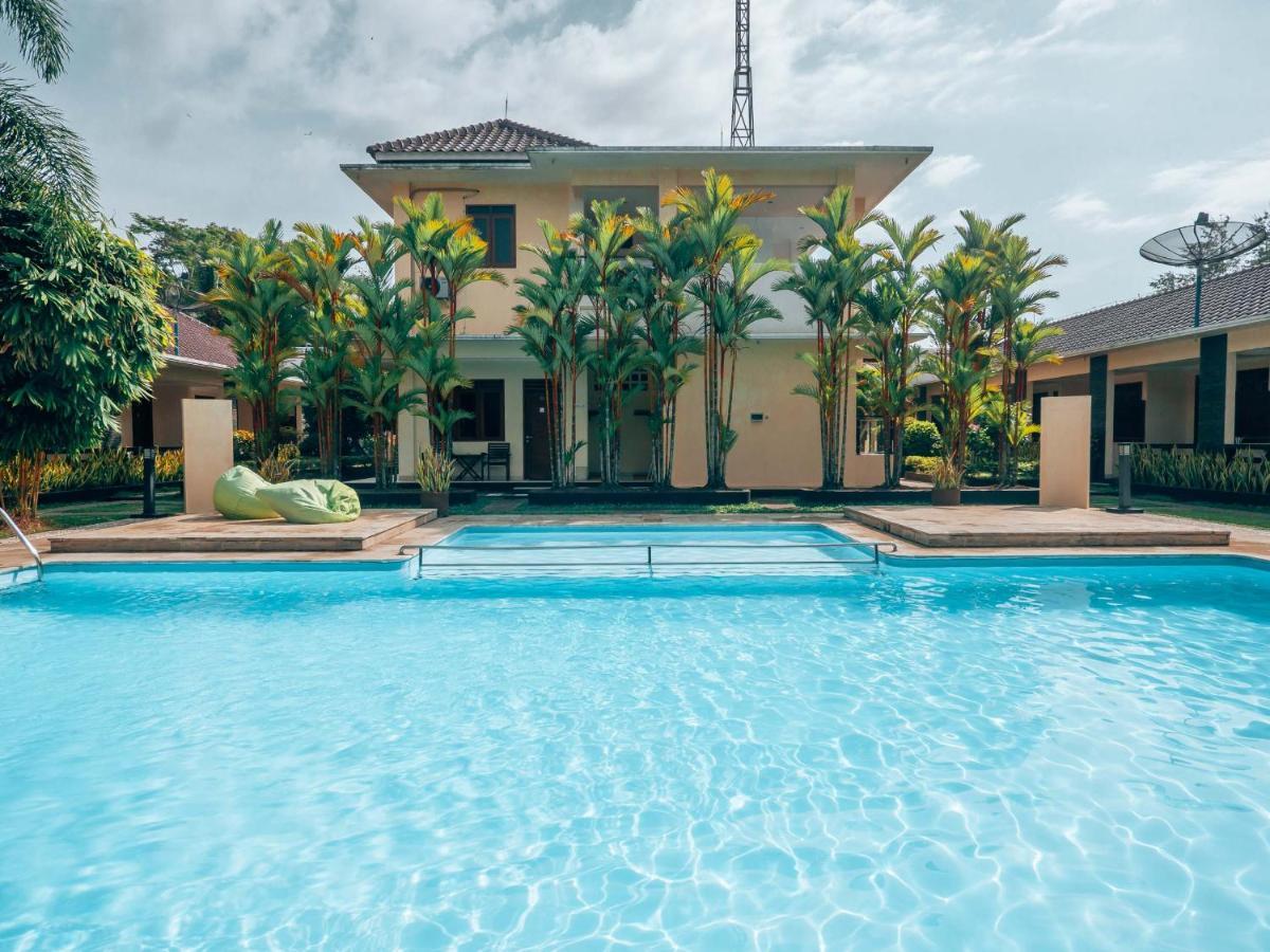 Sunrise Resort Batukaras Ngoại thất bức ảnh