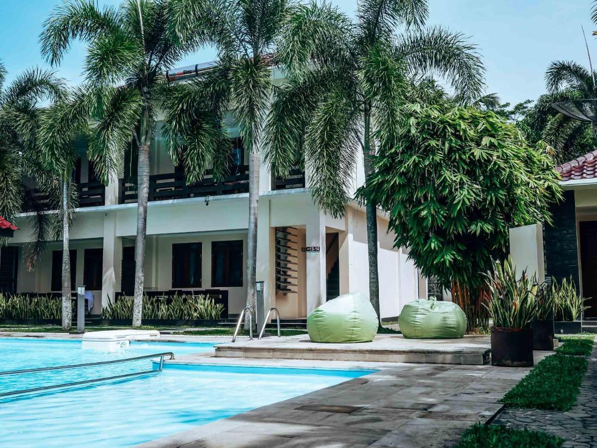 Sunrise Resort Batukaras Ngoại thất bức ảnh