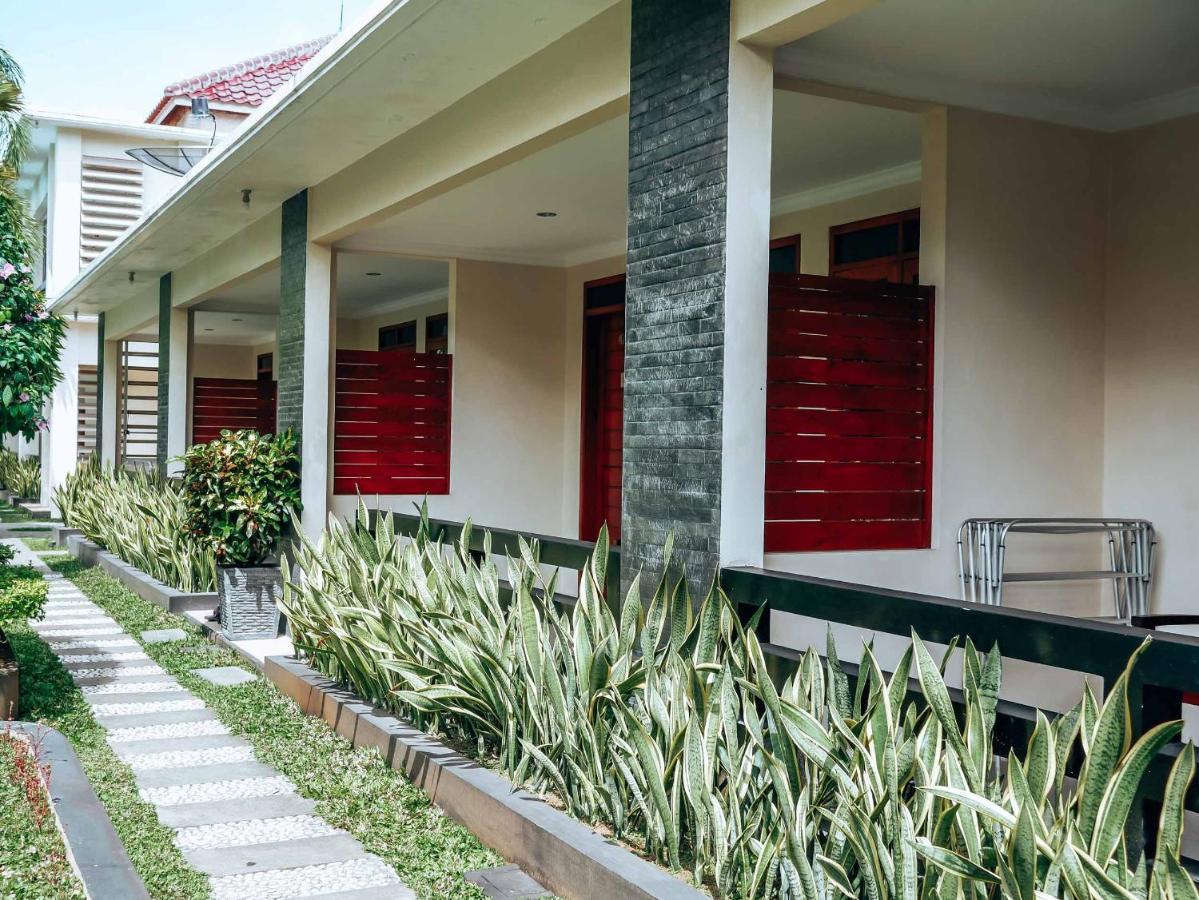 Sunrise Resort Batukaras Ngoại thất bức ảnh