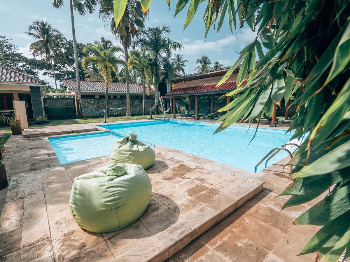 Sunrise Resort Batukaras Ngoại thất bức ảnh