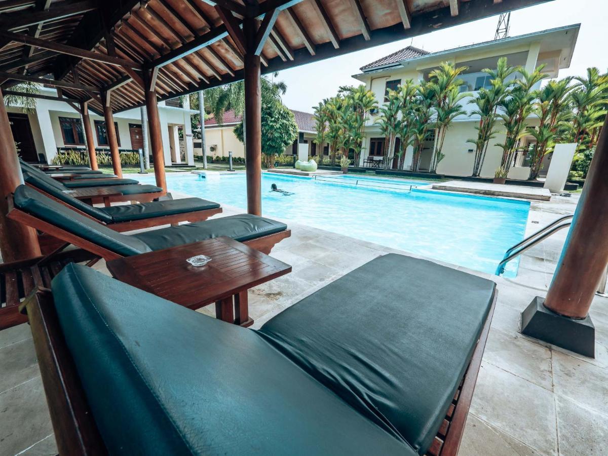 Sunrise Resort Batukaras Ngoại thất bức ảnh